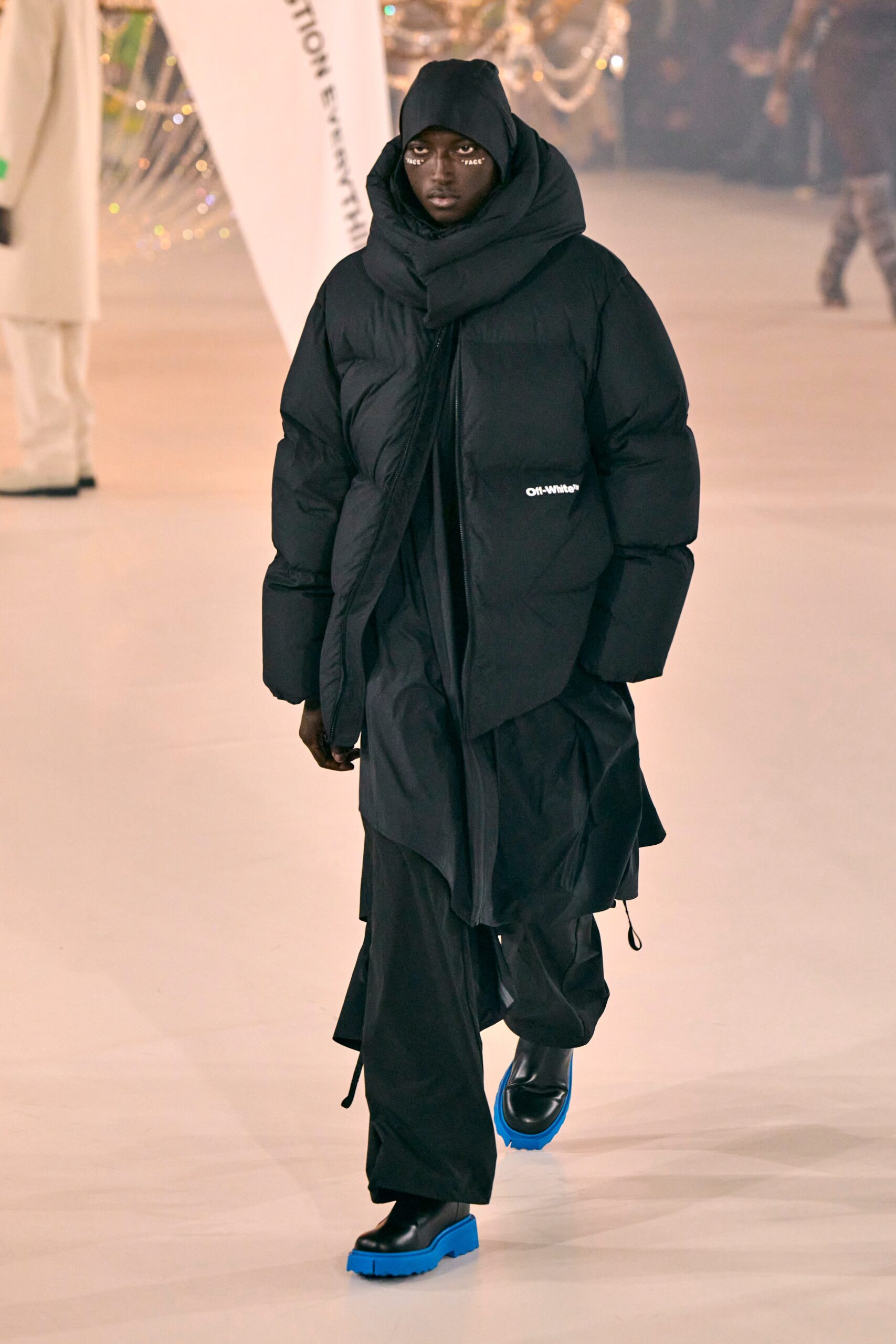 Off-White F/W 22 Menswear Look 42
