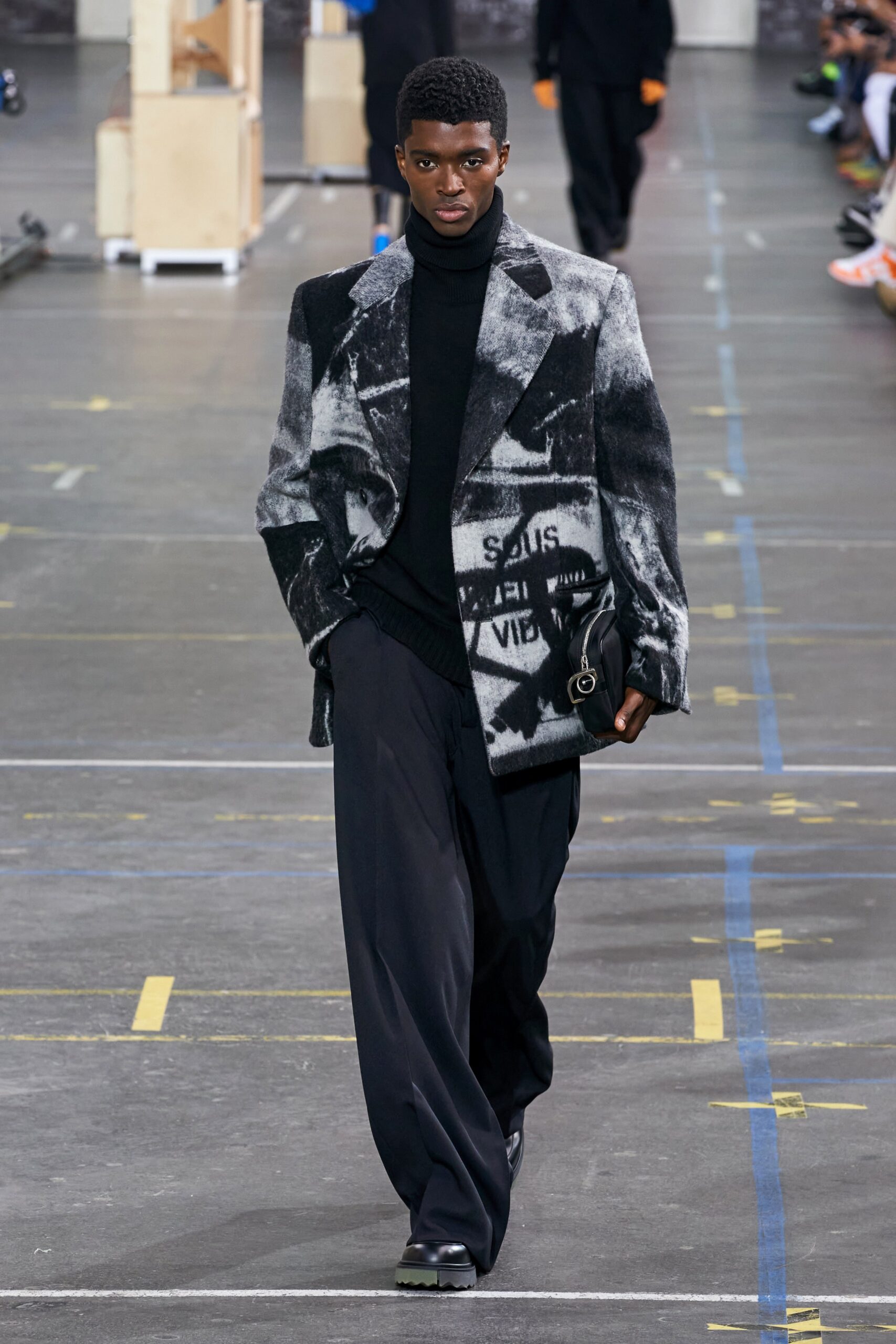 Off-White F/W 21 Look 43
