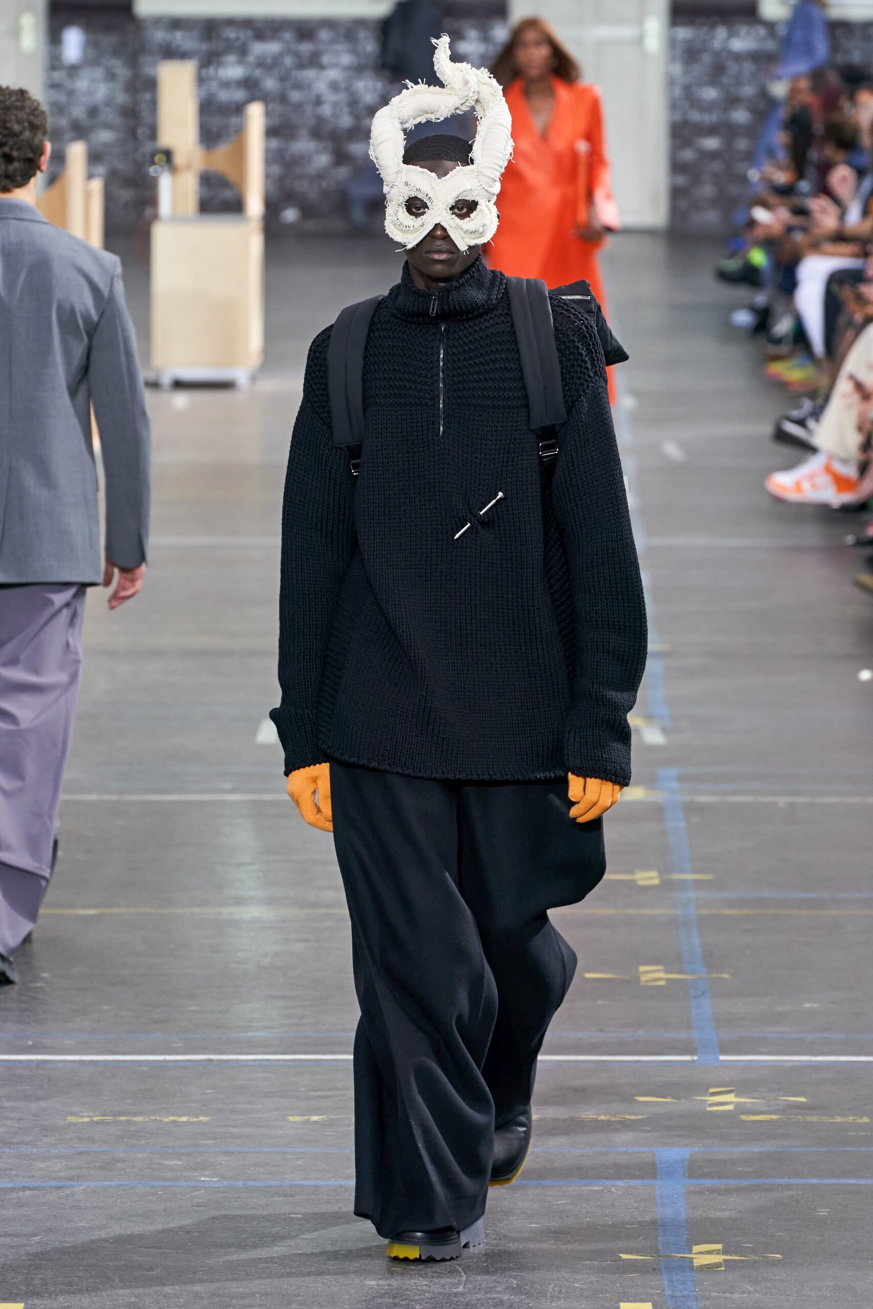 Off-White F/W 21 Look 44
