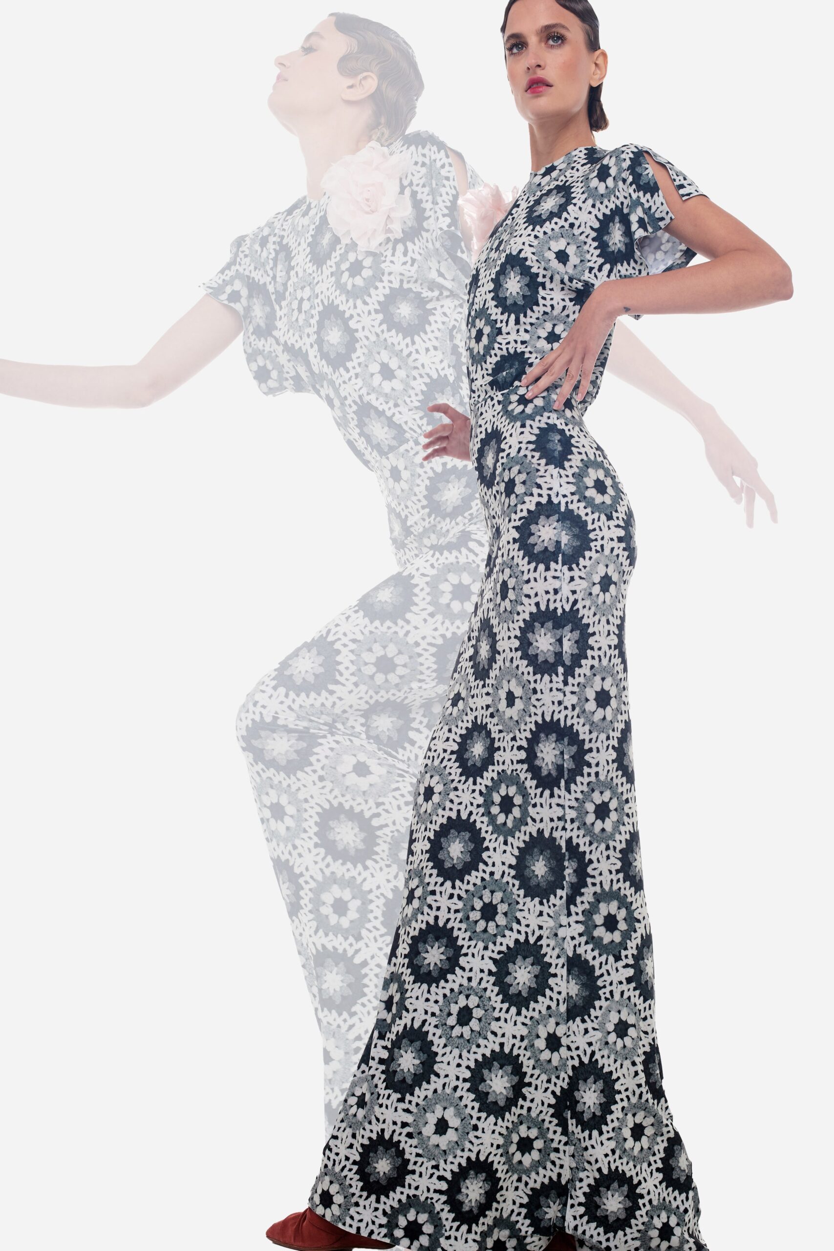 Norma Kamali S/S 22 Look 45