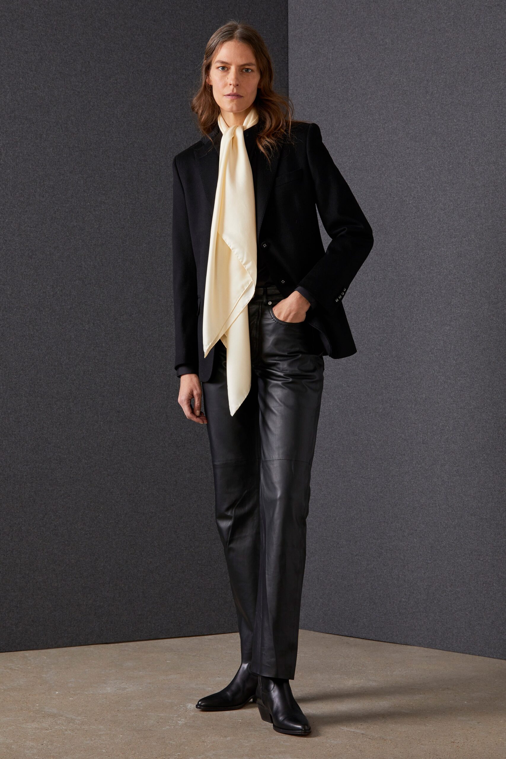 Officine Générale F/W 22 Look 48
