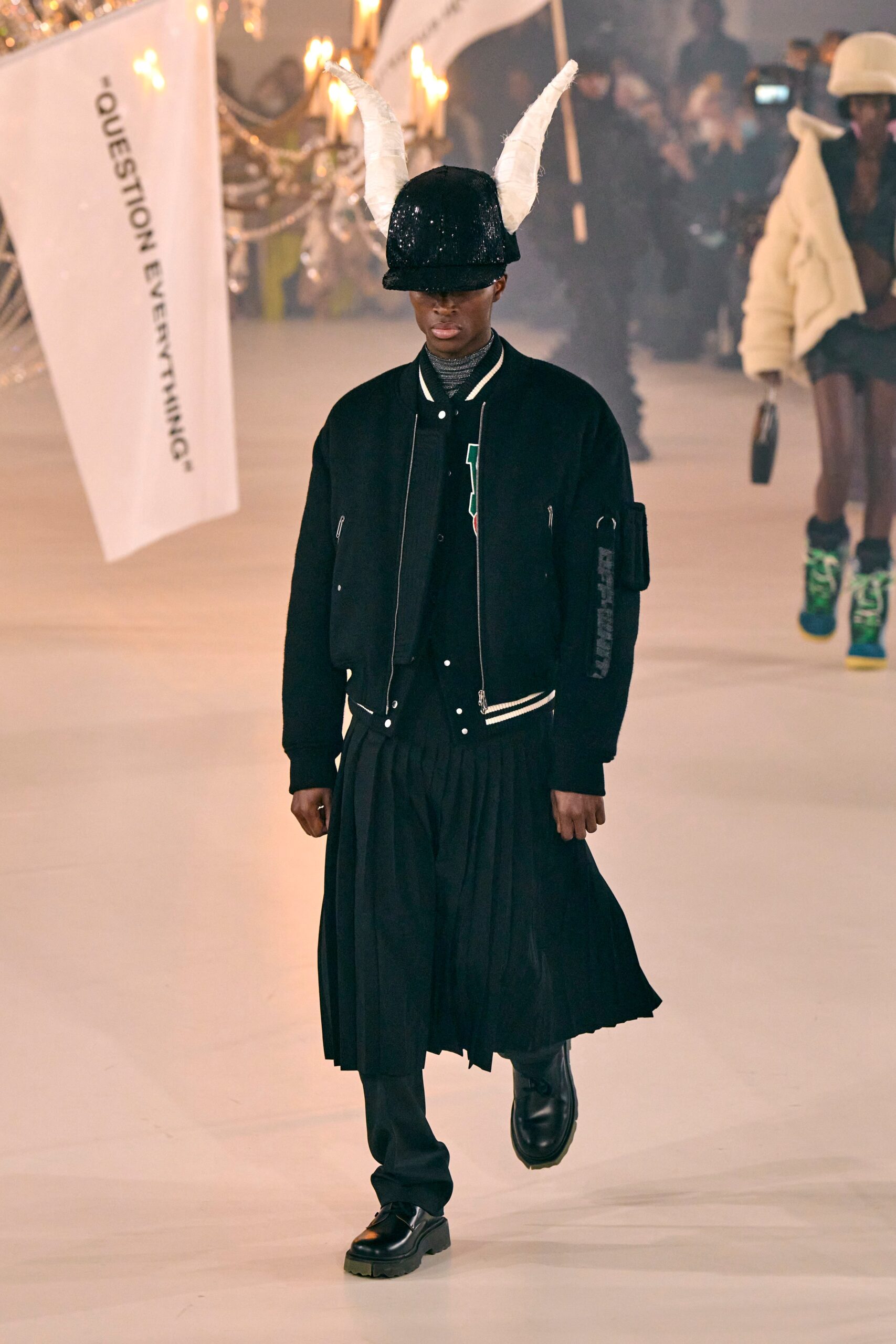 Off-White F/W 22 Menswear Look 51