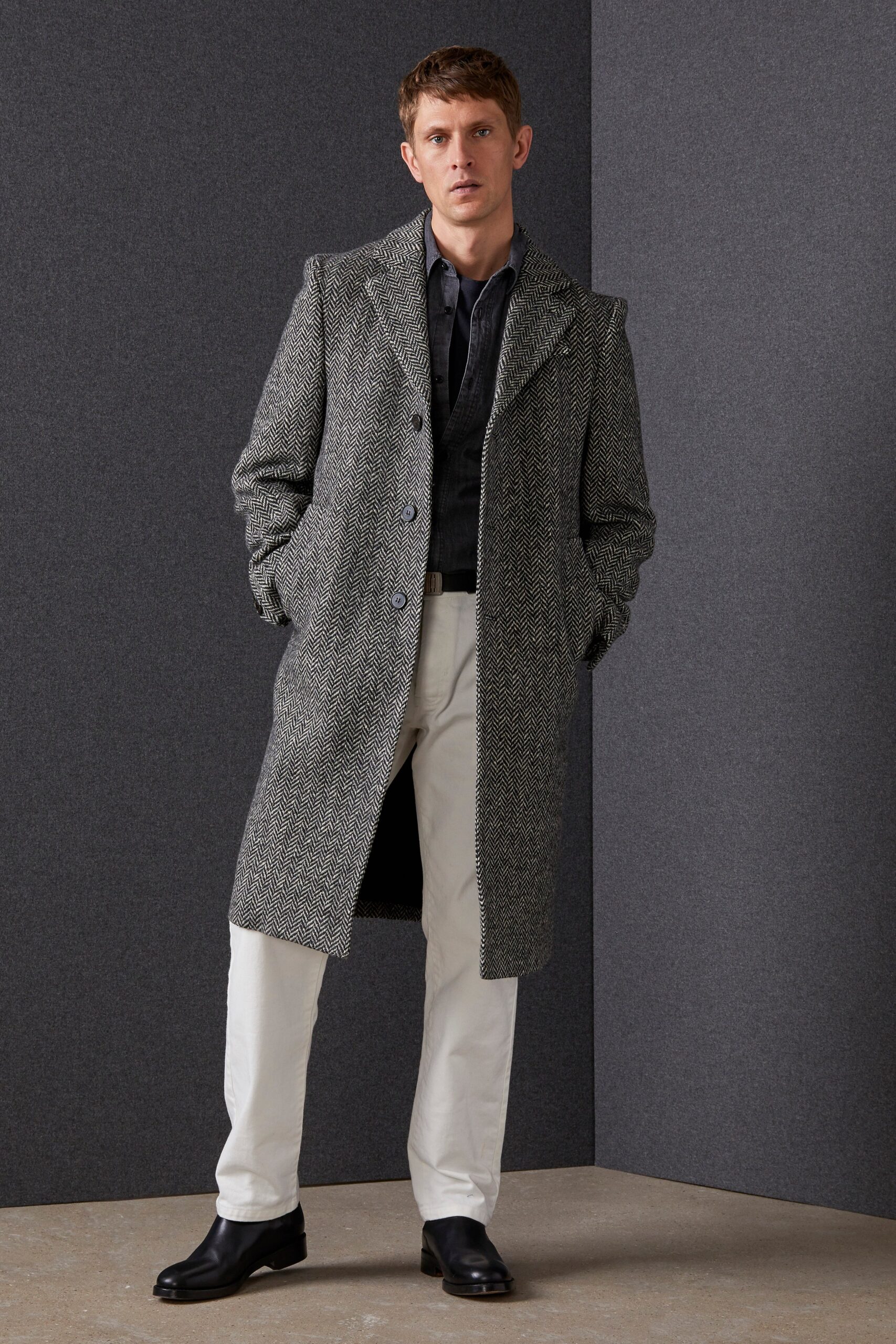 Officine Générale F/W 22 Look 53
