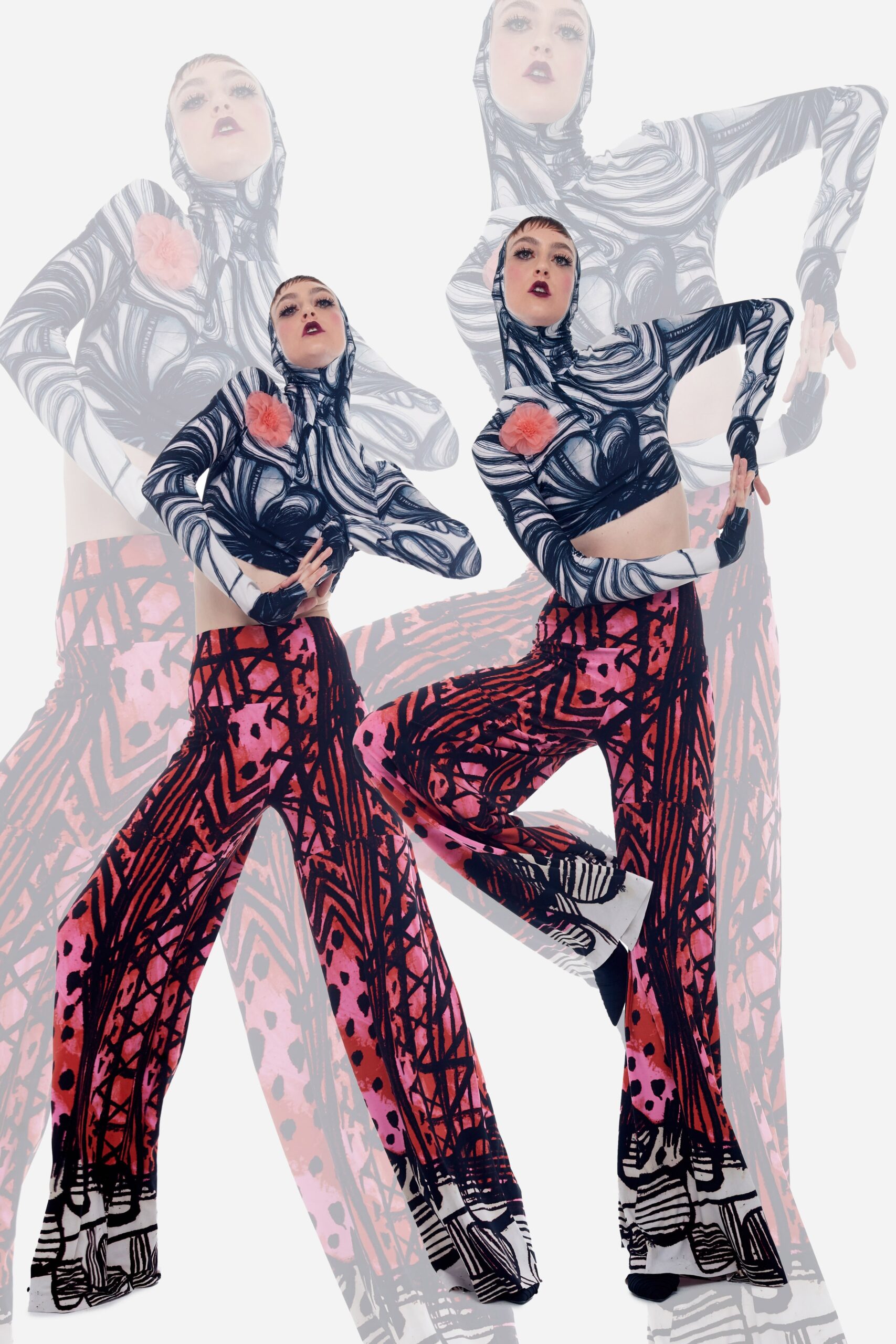 Norma Kamali S/S 22 Look 54