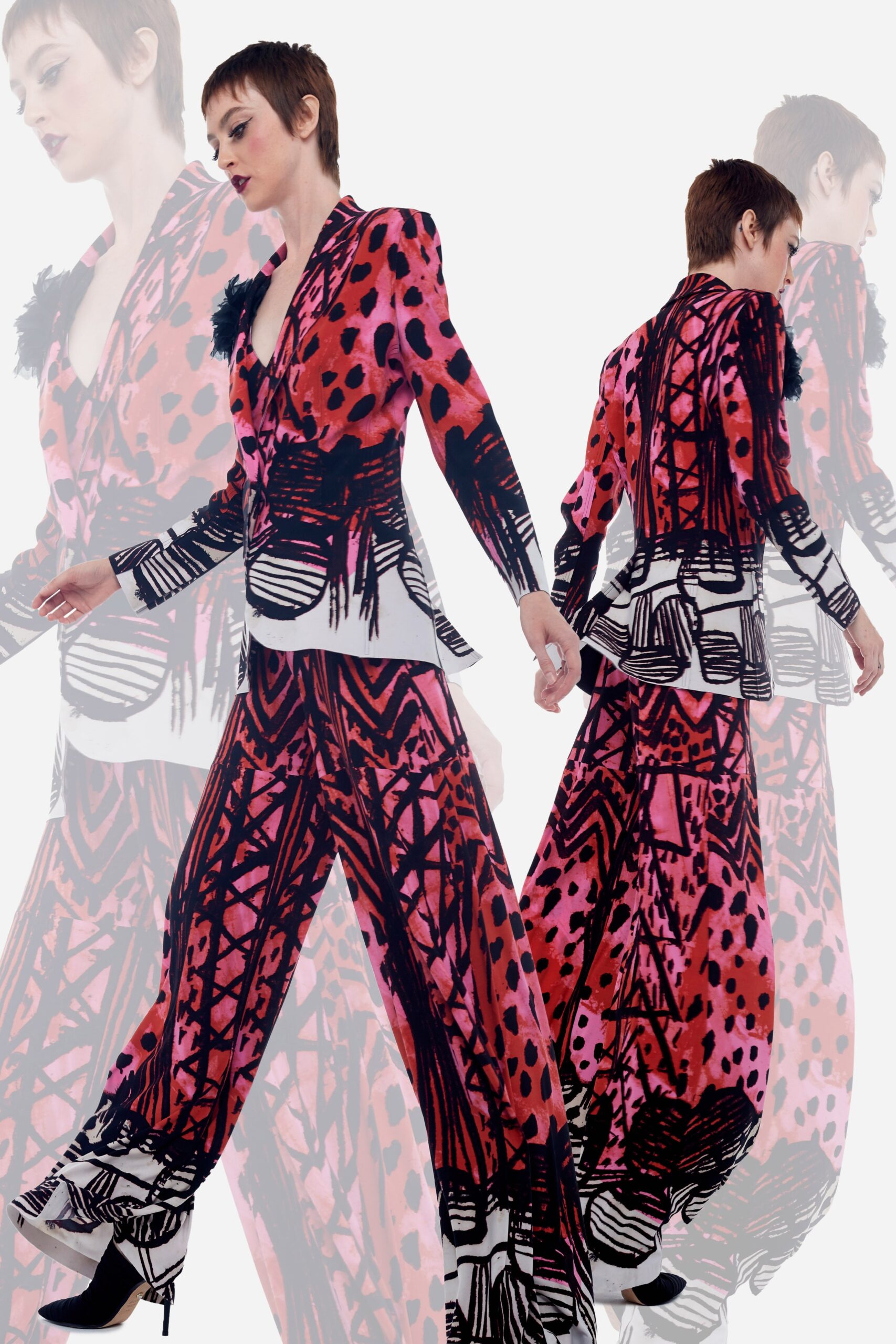 Norma Kamali S/S 22 Look 55