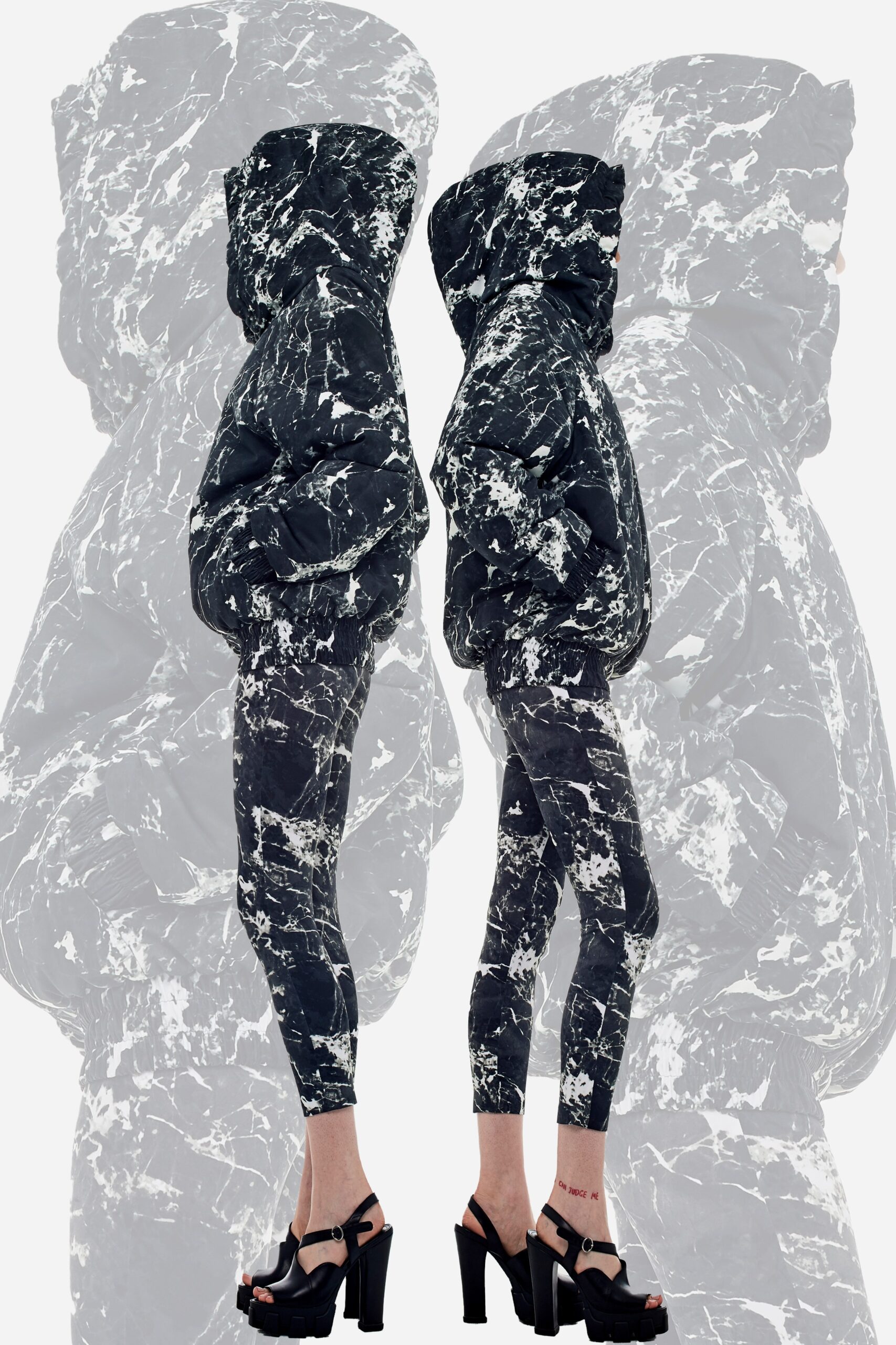 Norma Kamali F/W 22 Look 72
