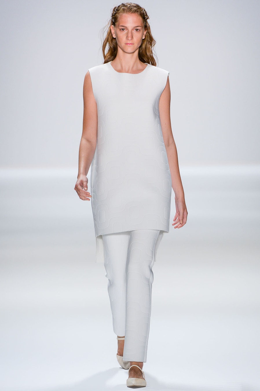 Osklen Spring 2013 Ready-to-Wear