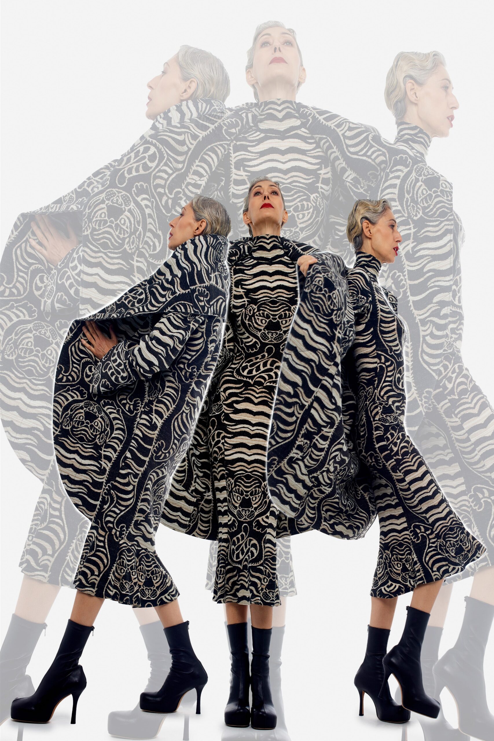 Norma Kamali F/W 22 Look 114