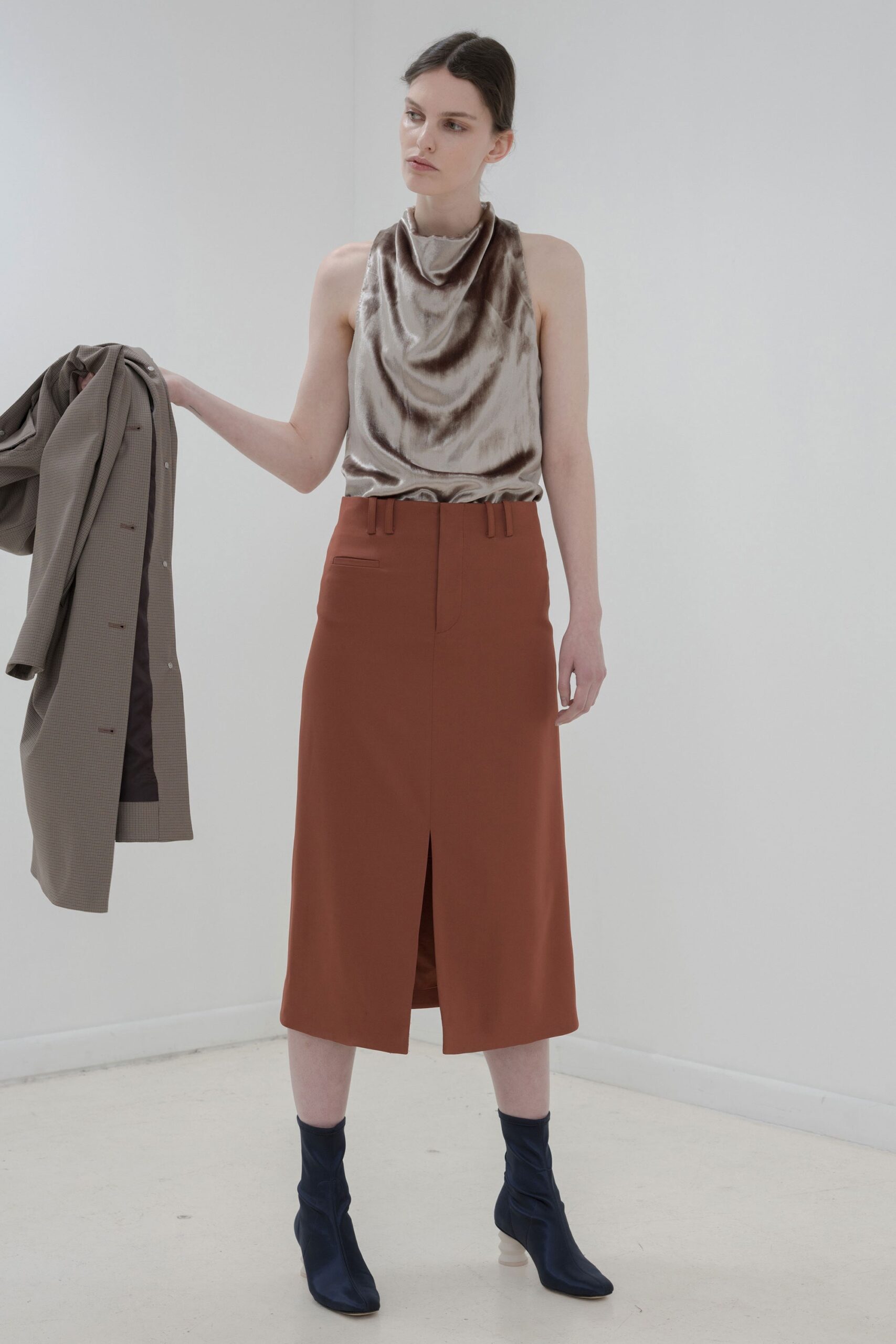 Nomia F/W 18 Look 2