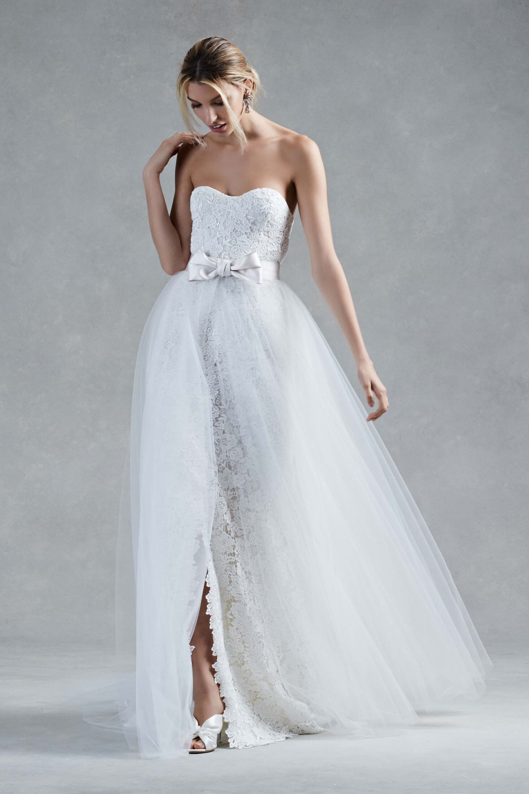 Oscar de la Renta F/W 17 Bridal Look 2