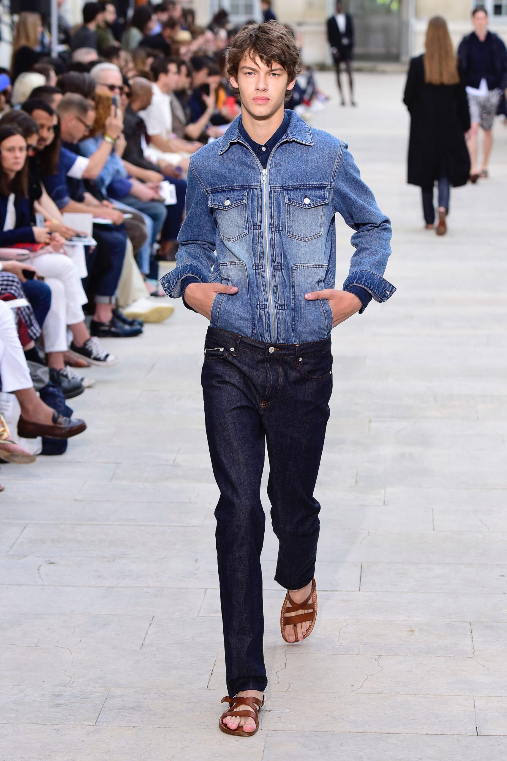 Officine Générale S/S 19 Look 24