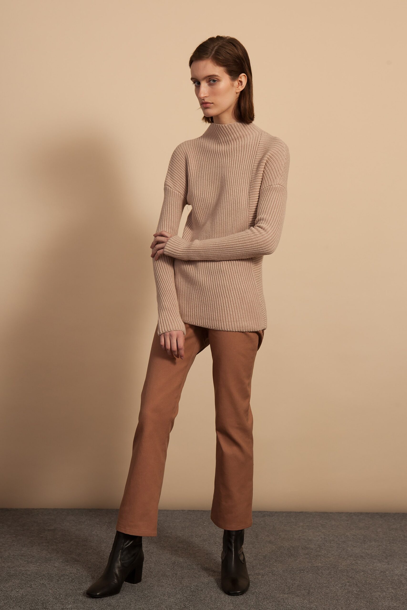 Nomia F/W 16 Look 3