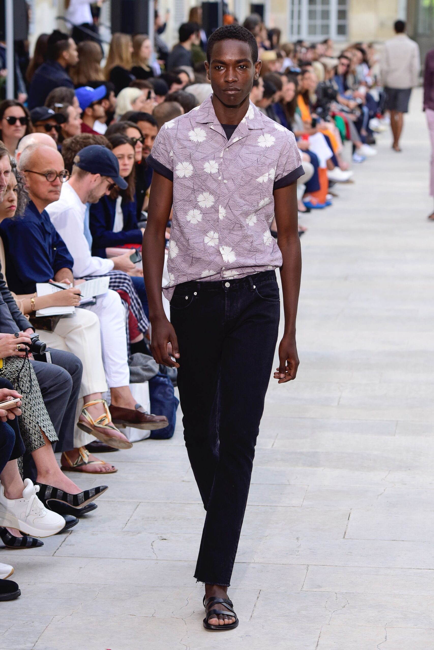 Officine Générale S/S 19 Look 35