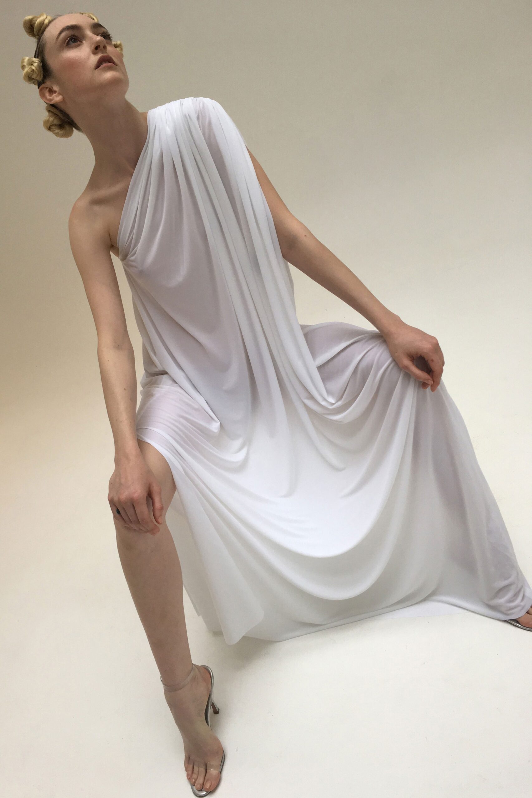 Norma Kamali Resort 18 Look 4