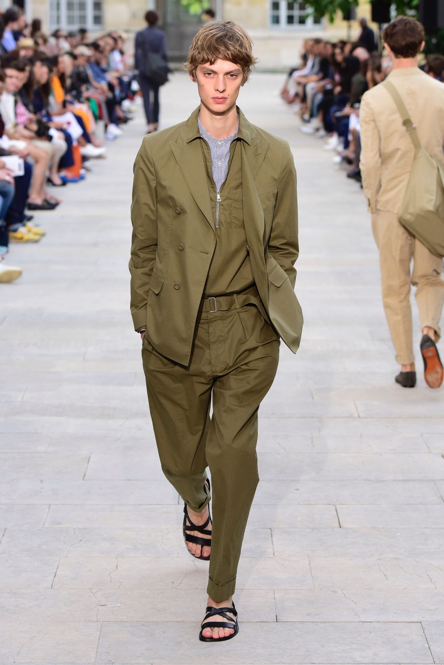 Officine Générale S/S 19 Look 45