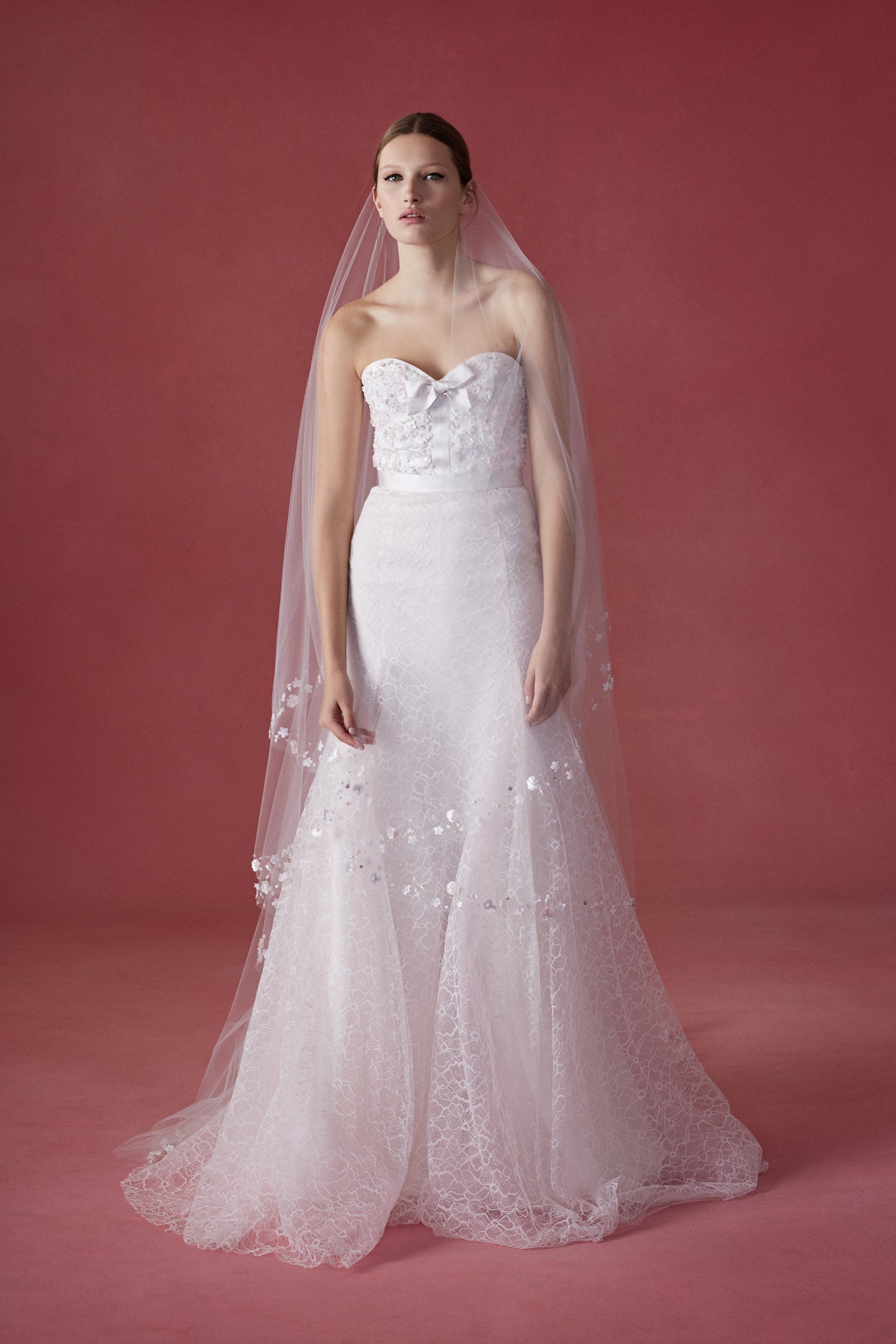 Oscar de la Renta F/W 16 Bridal Look 5