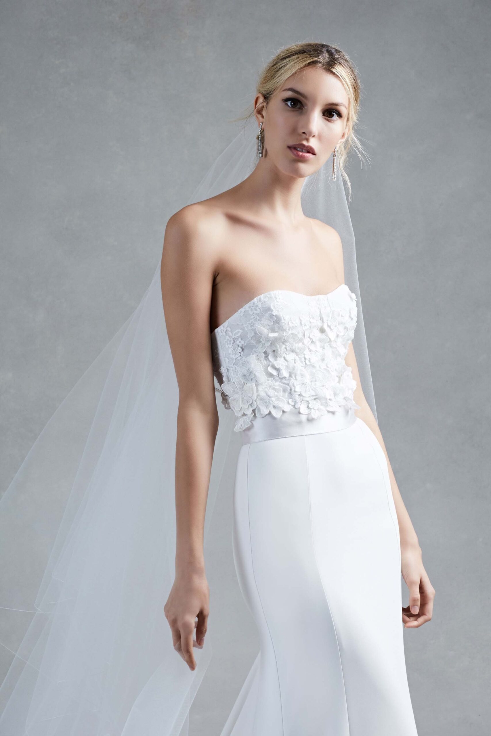 Oscar de la Renta F/W 17 Bridal Look 8