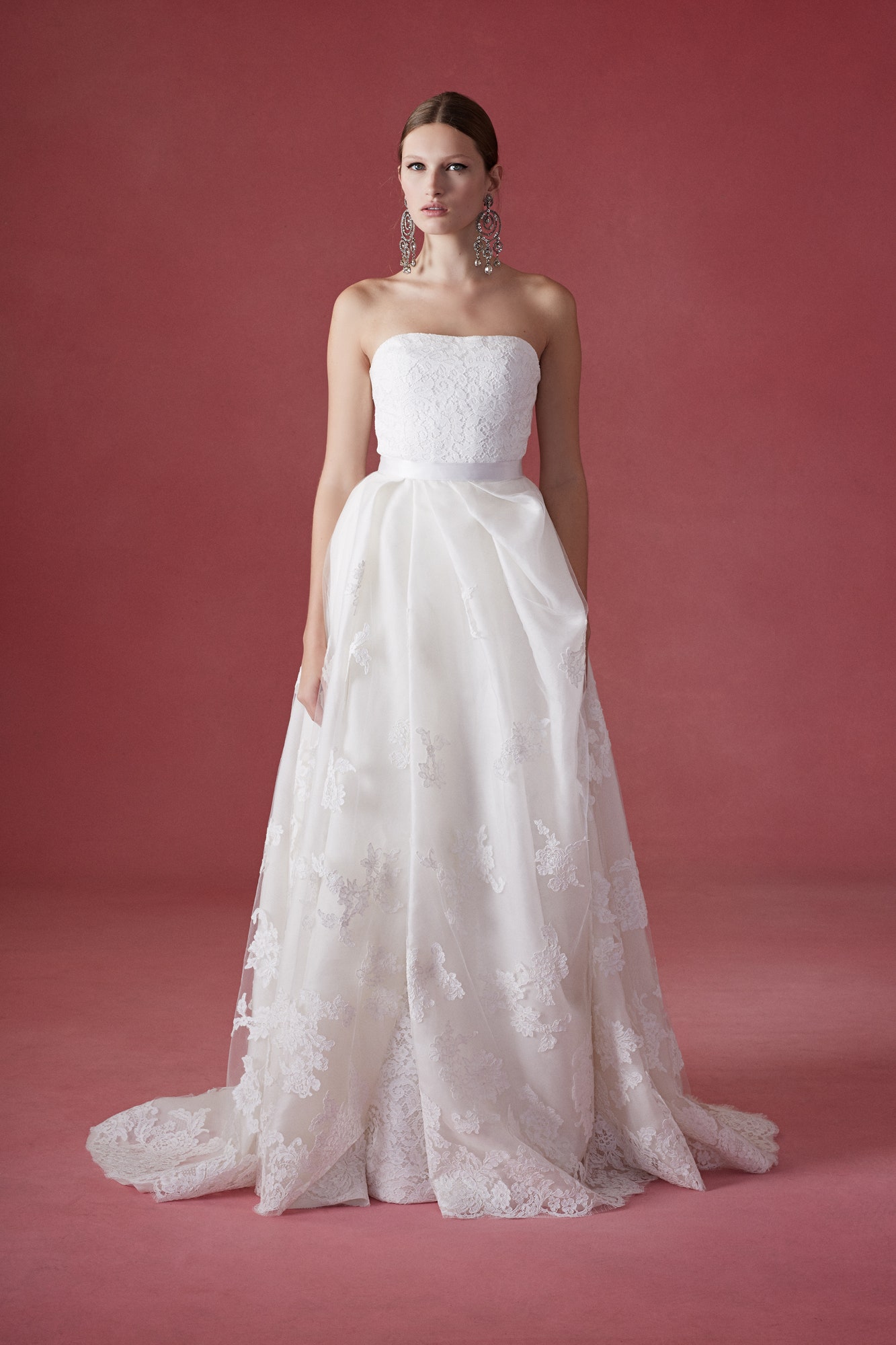 Oscar de la Renta F/W 16 Bridal Look 9