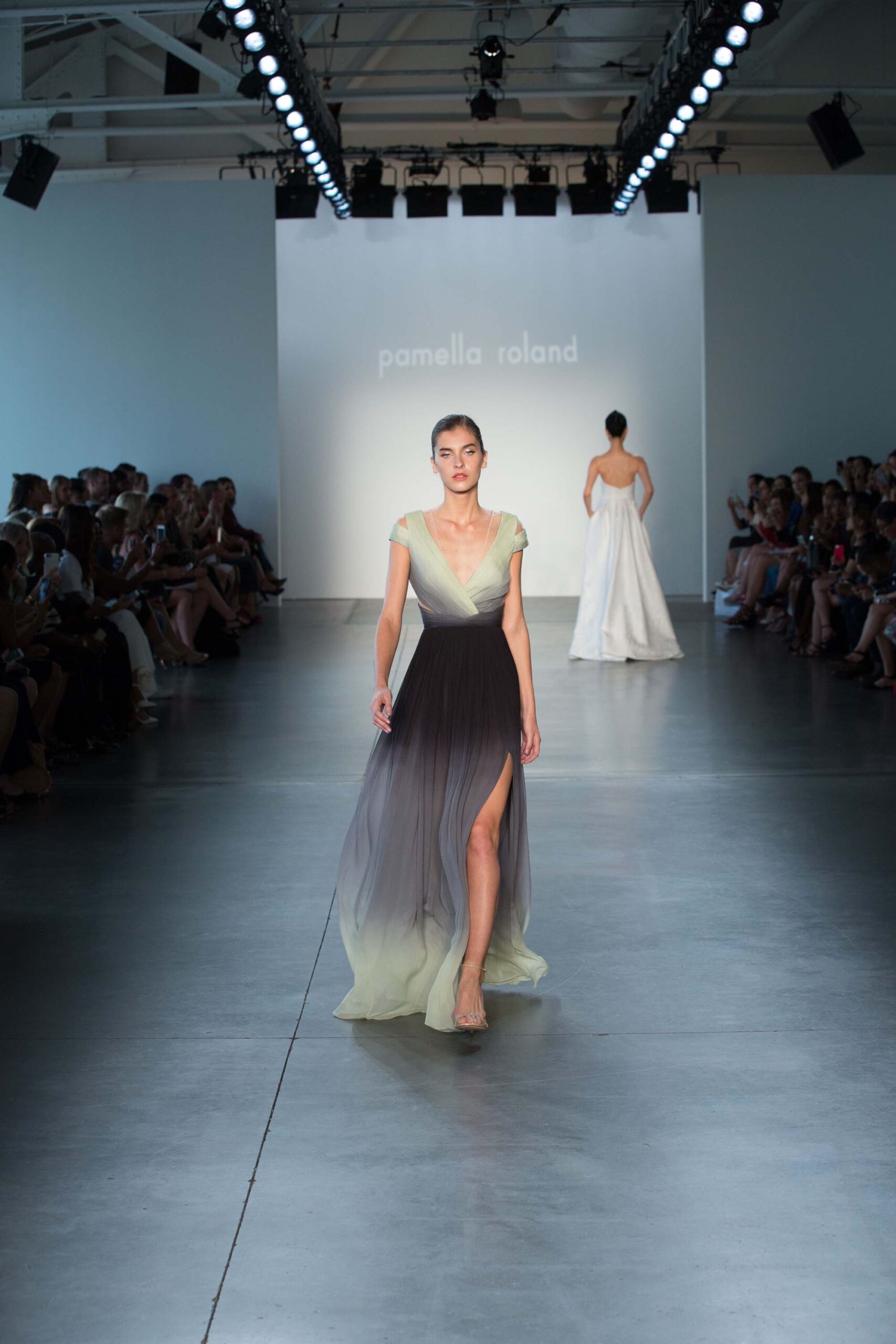 Pamella Roland S/S 17 Look 10