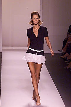Oscar de la Renta S/S 01 Look 5