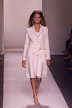 Oscar de la Renta S/S 01 Look 11