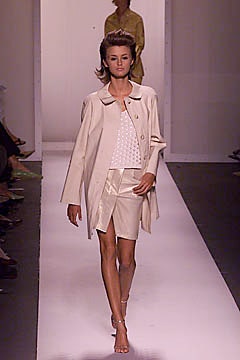 Oscar de la Renta S/S 01 Look 13