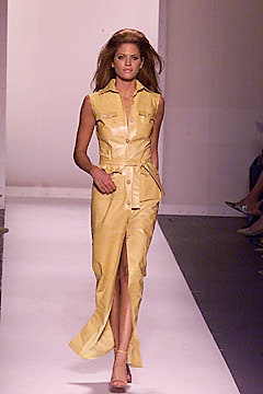 Oscar de la Renta S/S 01 Look 40