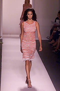 Oscar de la Renta S/S 01 Look 42