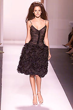 Oscar de la Renta S/S 01 Look 57