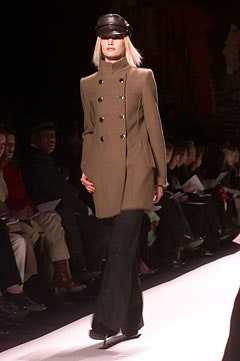 Oscar de la Renta F/W 02 Look 5
