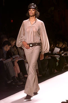 Oscar de la Renta F/W 02 Look 11