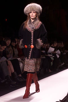 Oscar de la Renta F/W 02 Look 19