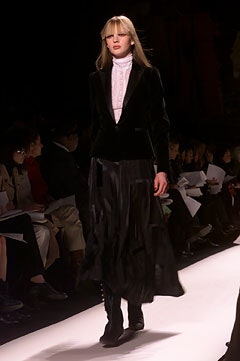 Oscar de la Renta F/W 02 Look 31
