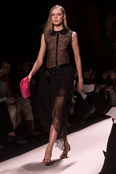 Oscar de la Renta F/W 02 Look 37