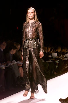 Oscar de la Renta F/W 02 Look 54