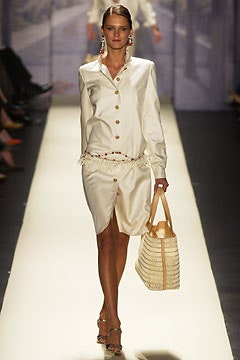 Oscar de la Renta Spring 2003 Ready-to-Wear