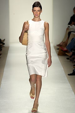 Oscar de la Renta S/S 04 Look 18