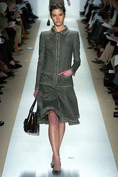 Oscar de la Renta F/W 04 Look 16