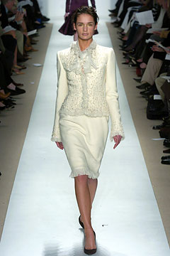 Oscar de la Renta F/W 04 Look 22
