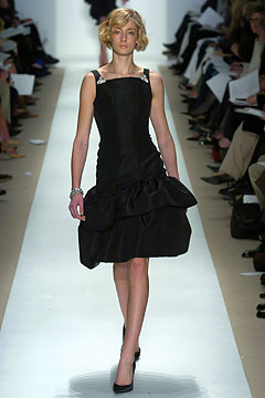 Oscar de la Renta F/W 04 Look 26