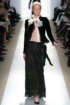 Oscar de la Renta F/W 04 Look 46