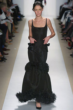 Oscar de la Renta F/W 04 Look 49