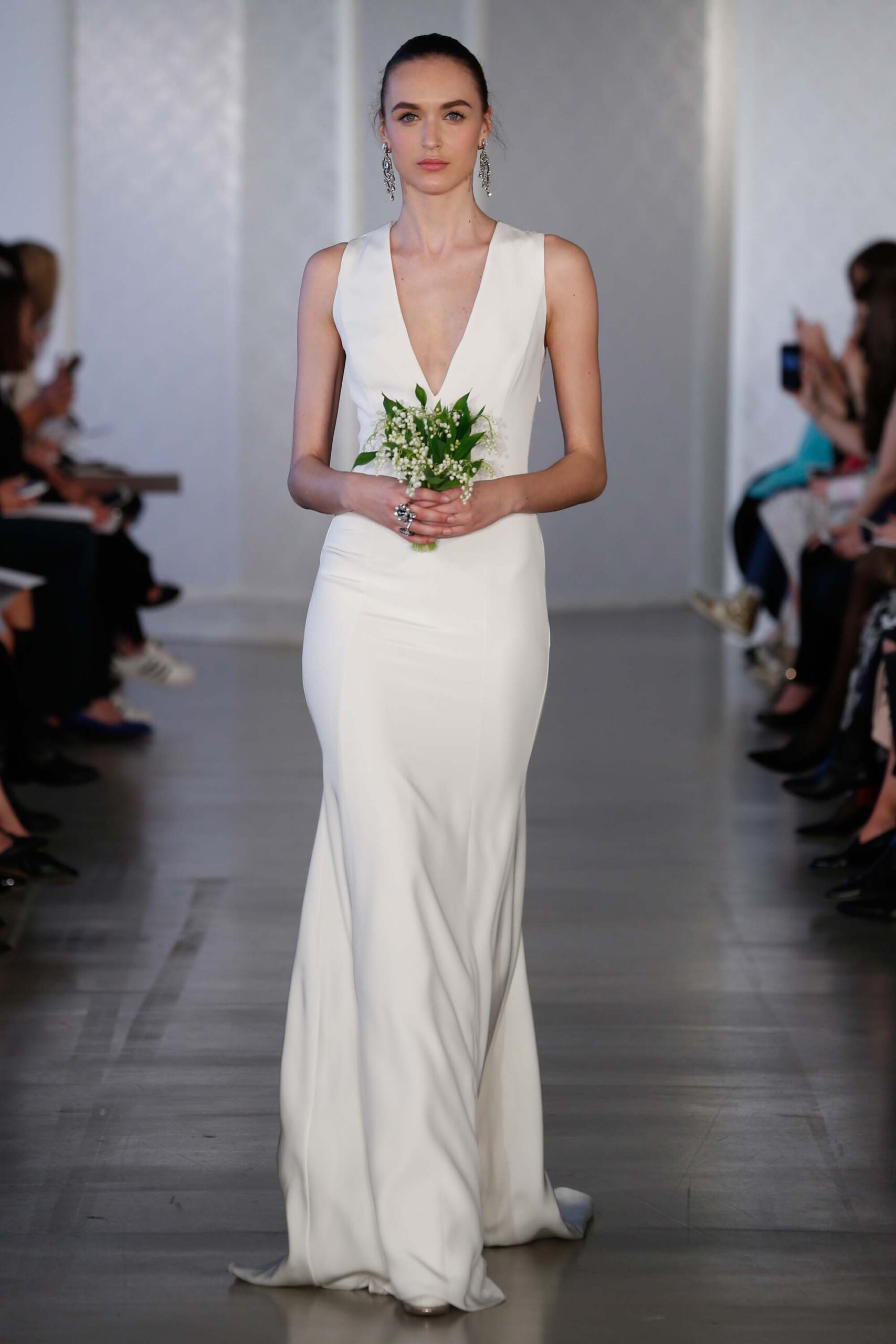 Oscar de la Renta S/S 17 Bridal Look 11