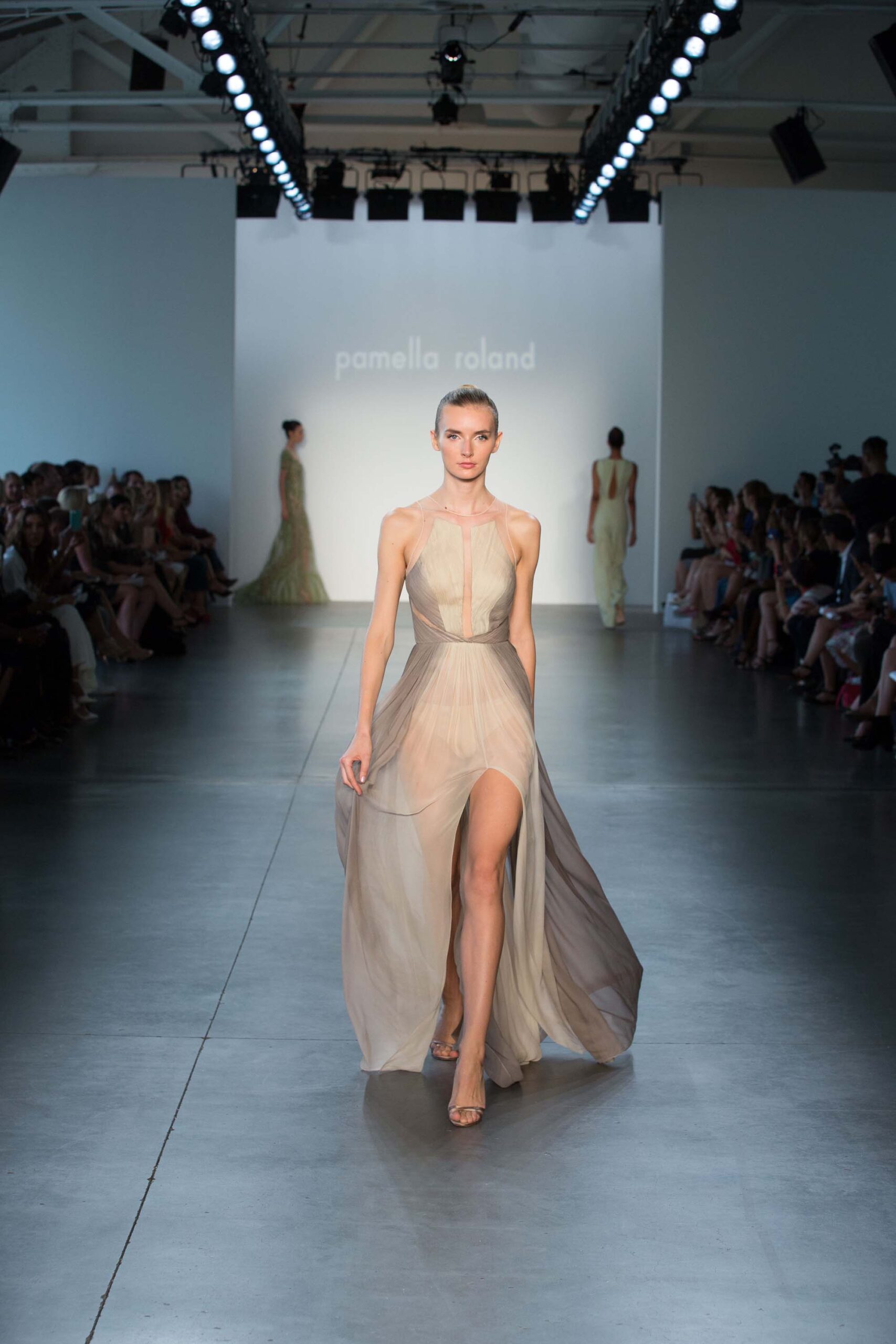 Pamella Roland S/S 17 Look 12