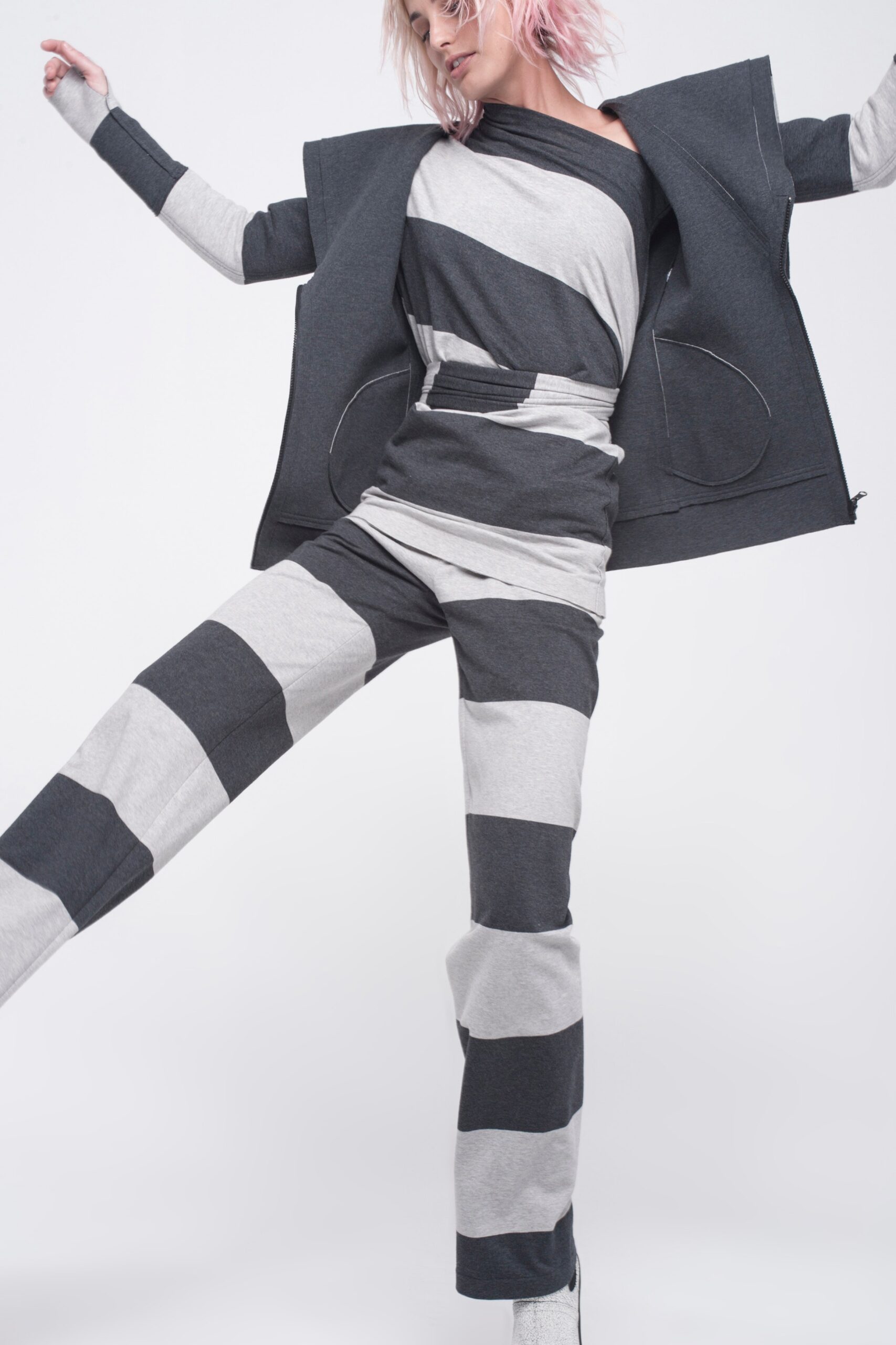 Norma Kamali F/W 16 Look 13