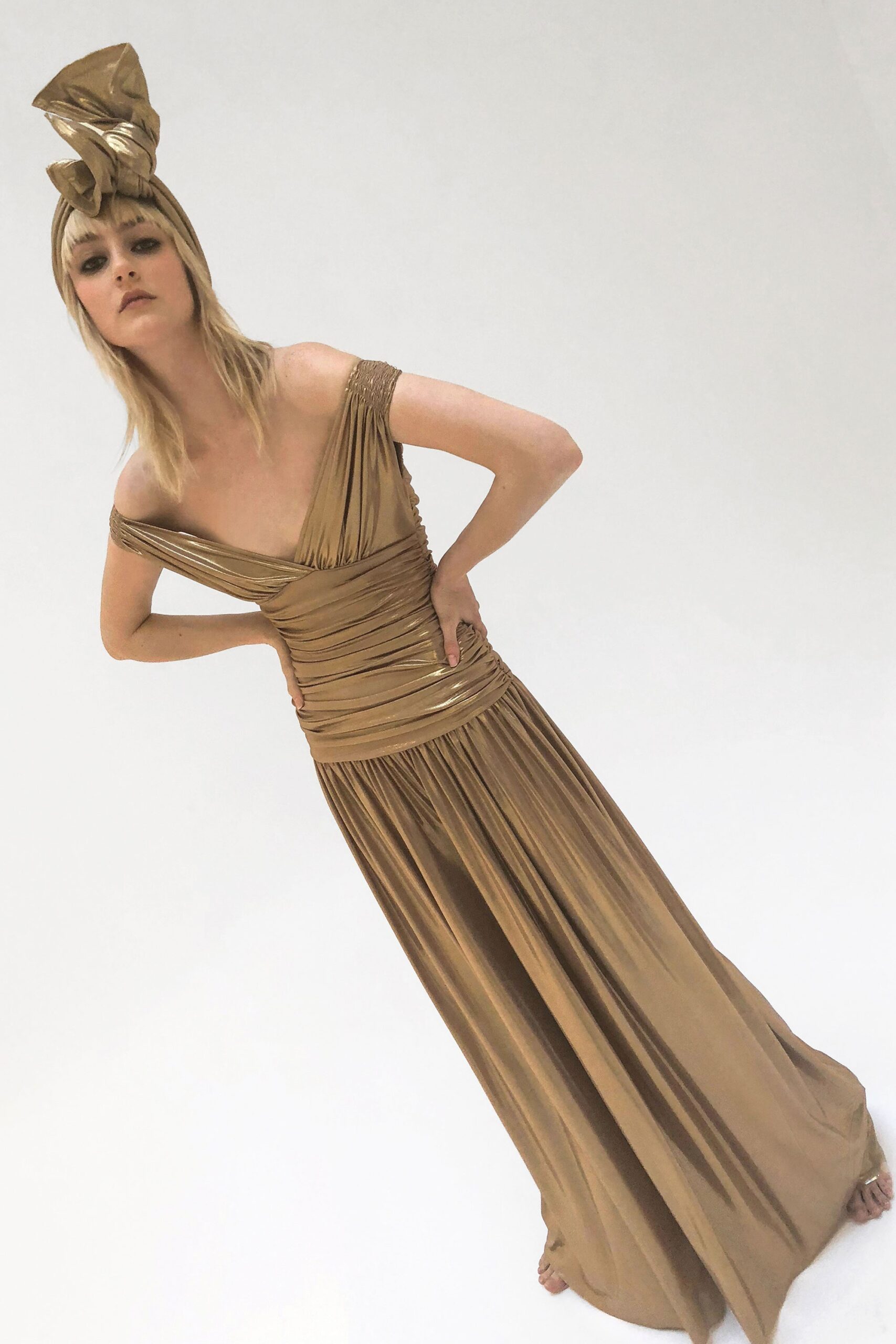 Norma Kamali F/W 18 Look 15