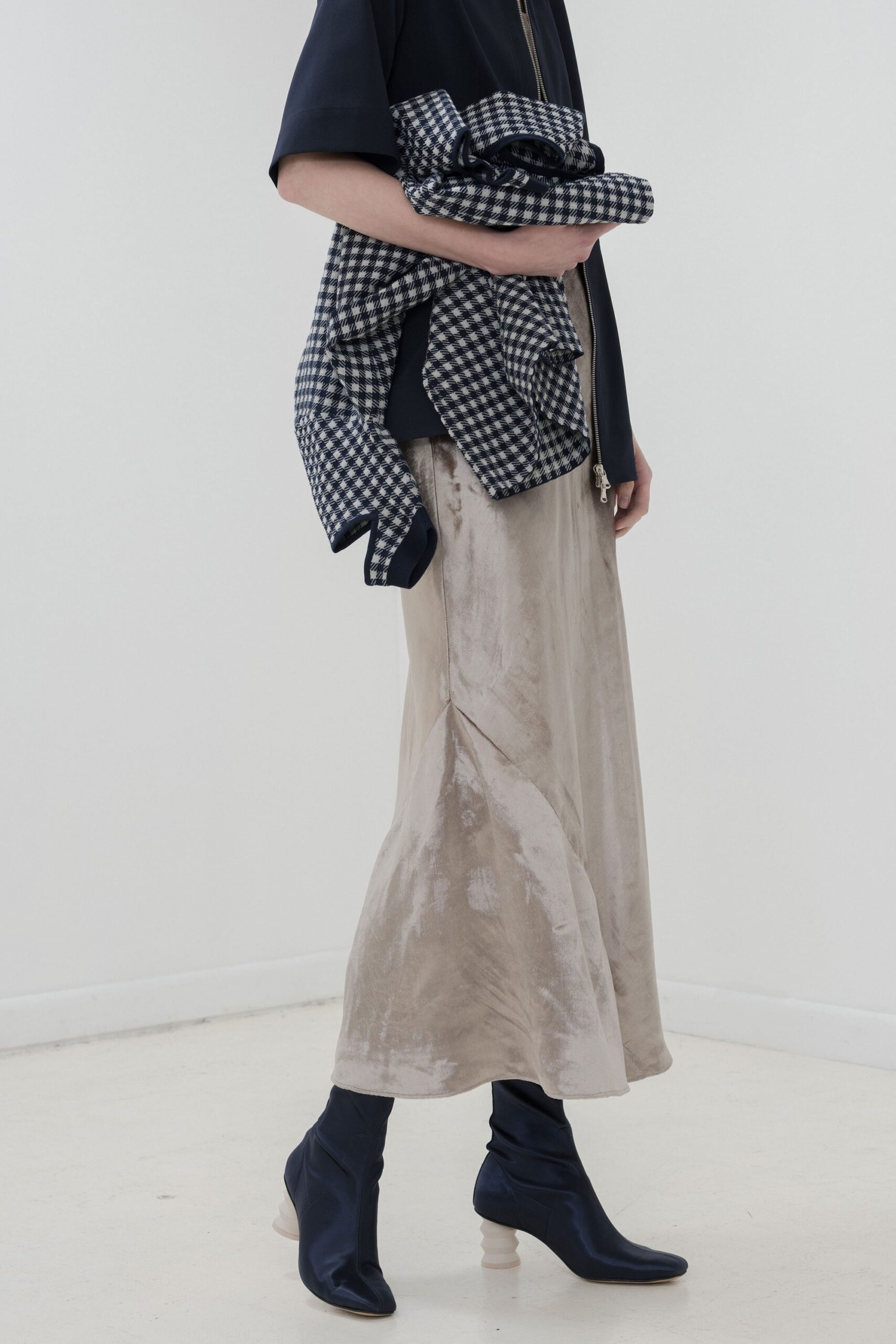Nomia F/W 18 Look 16