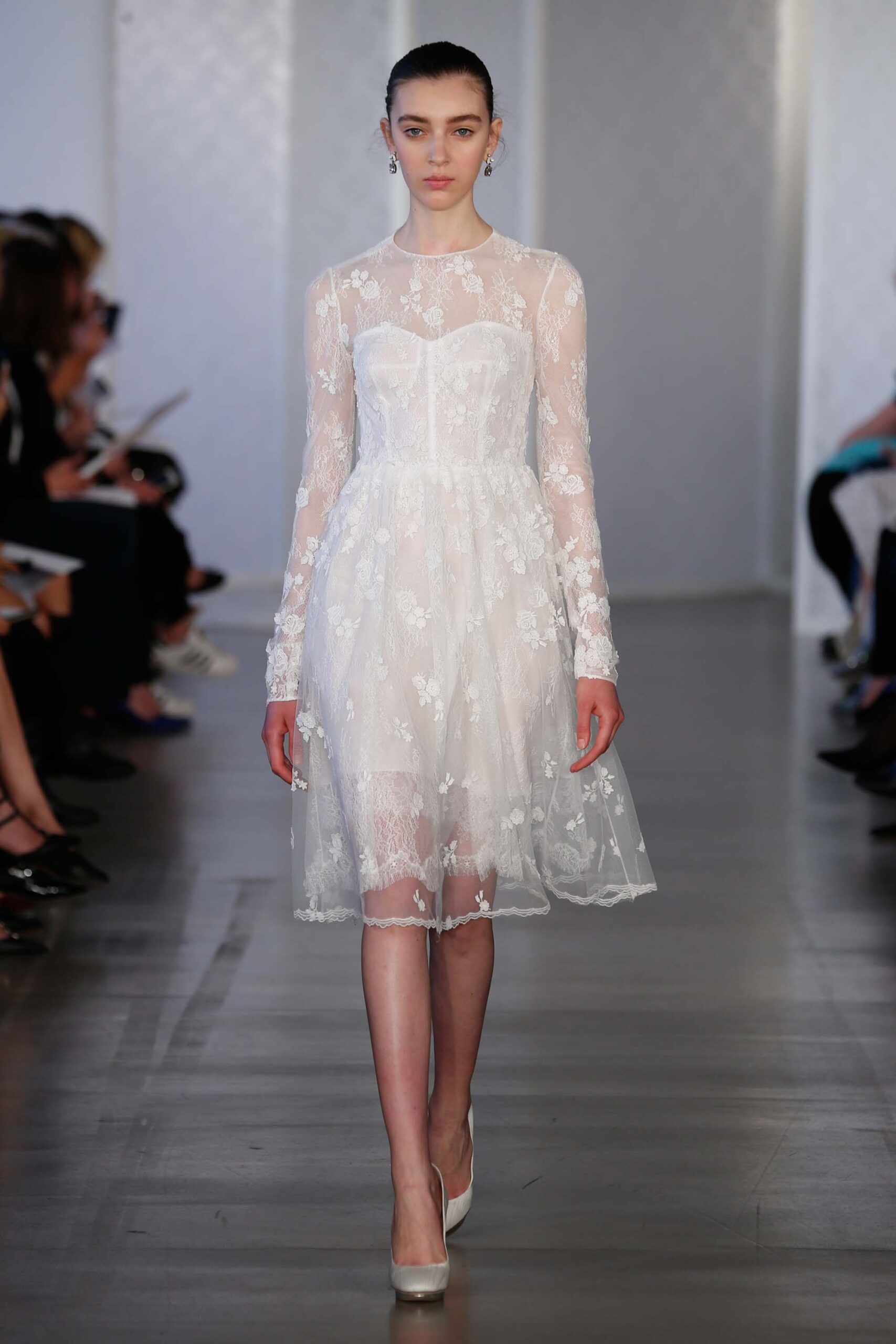 Oscar de la Renta S/S 17 Bridal Look 16