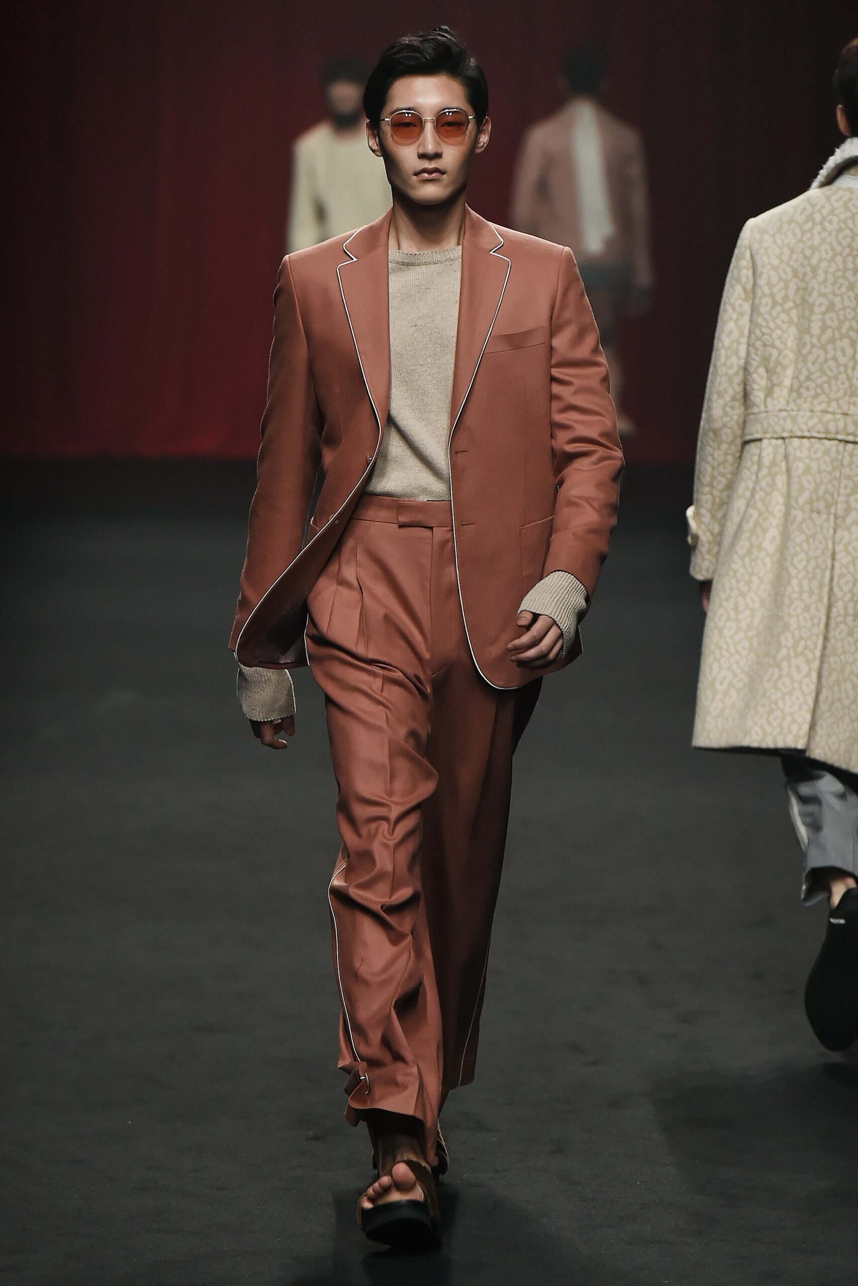 Ordinary People Seoul F/W 16 Look 5