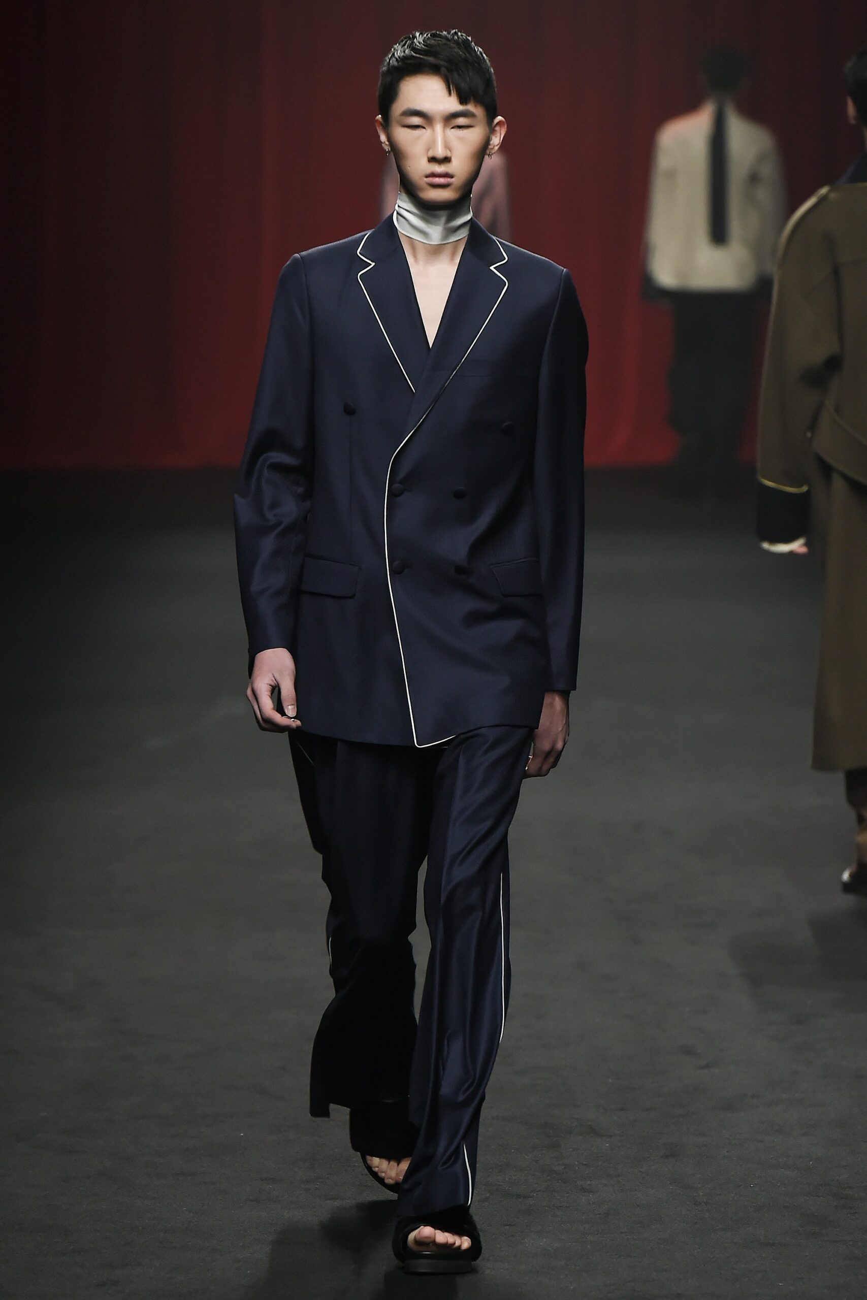 Ordinary People Seoul F/W 16 Look 14
